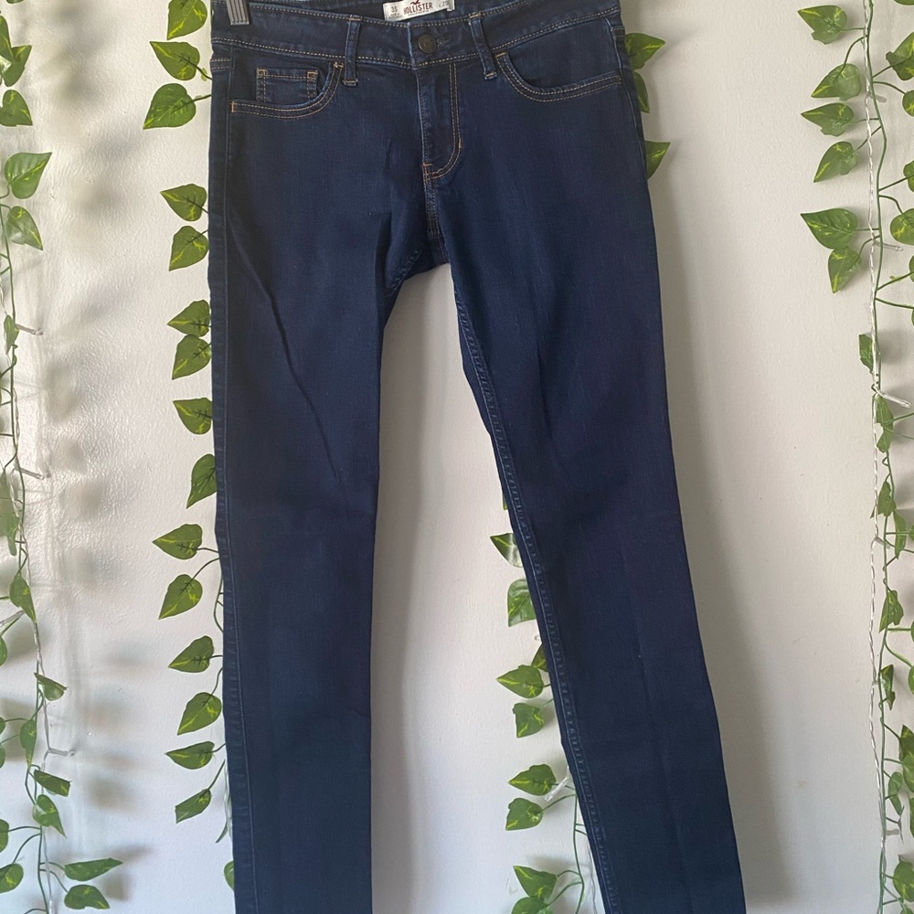 Blue Hollister women's jeans in size W24 L29
